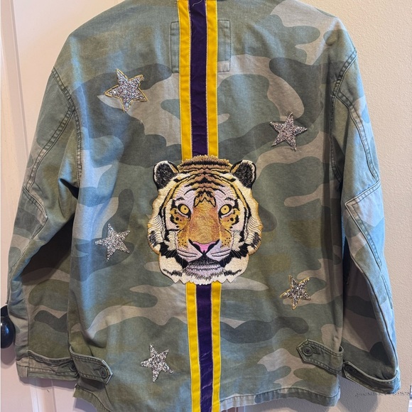Levi’s Camouflage LSU Button Down Denim Jean Jacket Tigers Stars Custom Sz S - Picture 9 of 16
